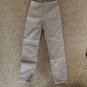 High waisted long pants with black white and brown print